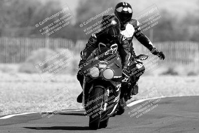 media/Feb-04-2023-SoCal Trackdays (Sat) [[8a776bf2c3]]/Around the Pits (Track Entry-Exit)/